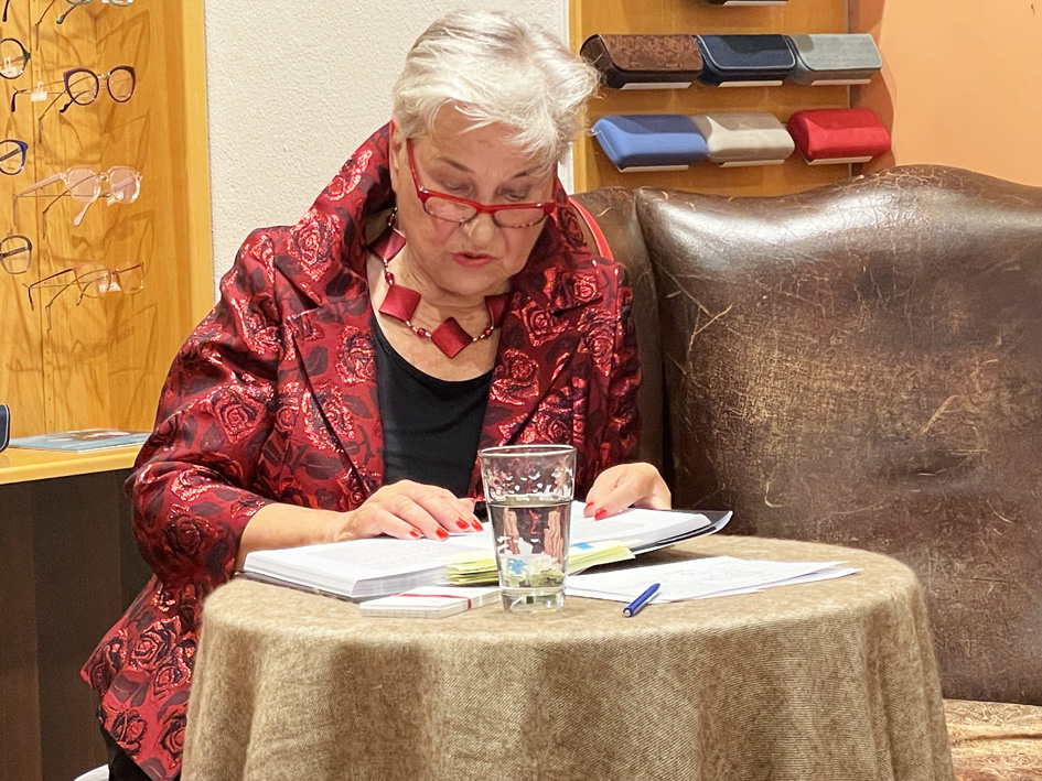 Berta Bürkle liest aus ihrer Biografie